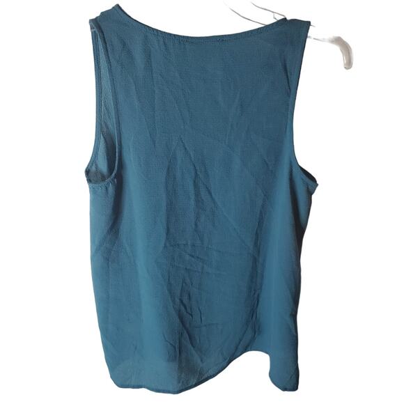 Olive and Oak True Teal V-Neck Crepe Sleeveless Blouse, NWT, Small - Picture 3 of 6